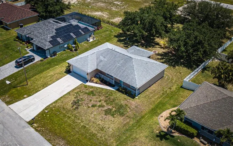1109 NW 22nd  AVE, Cape Coral, FL 33993