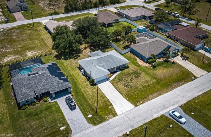 1109 NW 22nd  AVE, Cape Coral, FL 33993
