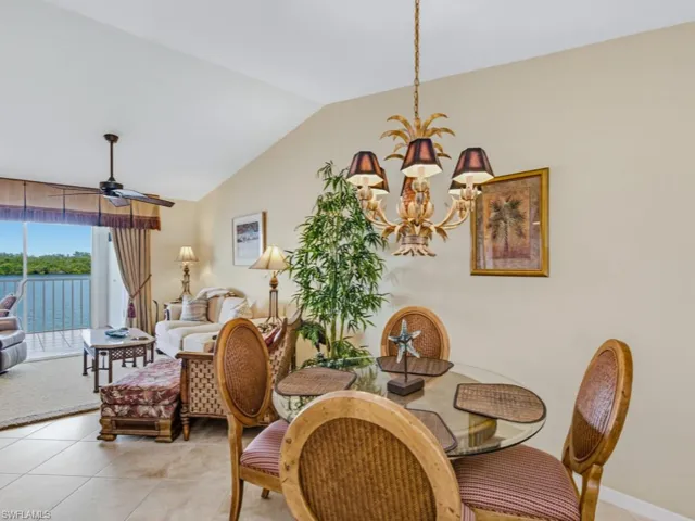 1045 Mainsail Dr 413, Naples, Florida 34114
