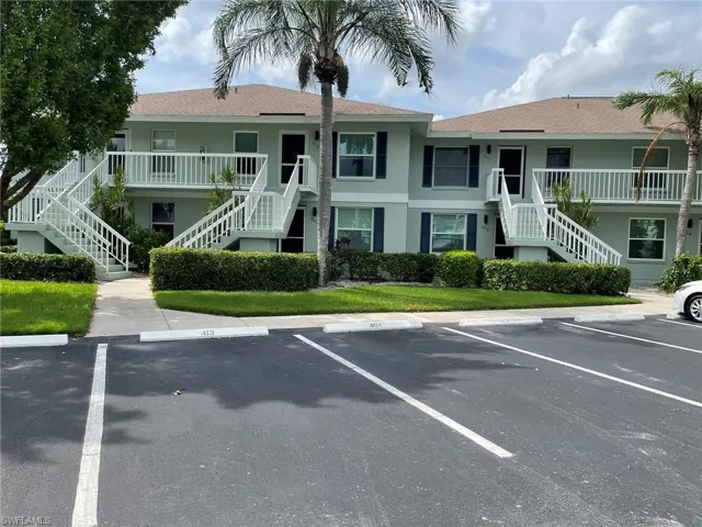 1045 Mainsail Dr 413, Naples, Florida 34114