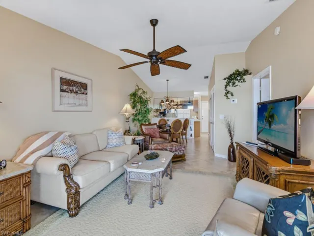1045 Mainsail Dr 413, Naples, Florida 34114