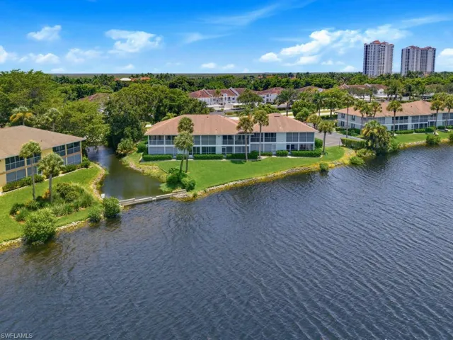 1045 Mainsail Dr 413, Naples, Florida 34114
