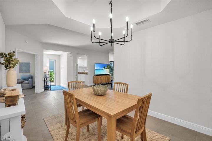 7099 Pond Cypress CT # 101, NAPLES FL 34109
