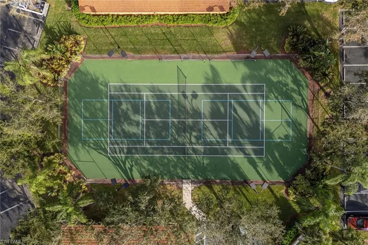 1240  Wildwood Lakes  BLVD, Naples, FL 34104