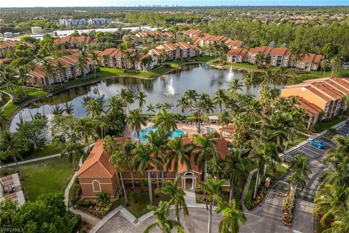 1240  Wildwood Lakes  BLVD, Naples, FL 34104