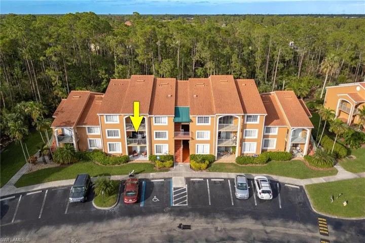 1240  Wildwood Lakes  BLVD, Naples, FL 34104