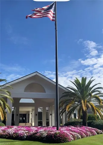 8460 Southbridge Dr 3, Estero, Florida 33967