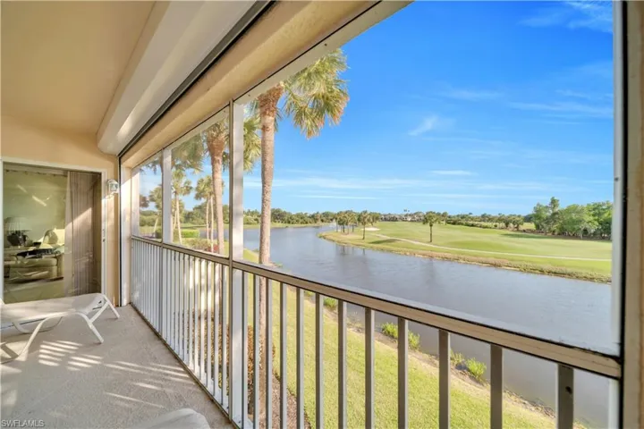 8460 Southbridge Dr 3, Estero, Florida 33967
