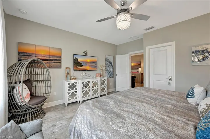 1431  Santiago  CIR, Naples, FL 34113