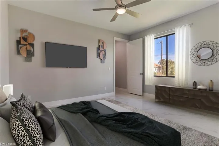 Bedroom with ceiling fan