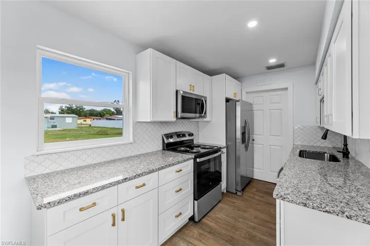 4951  Orange Grove  BLVD, North Fort Myers, FL 33903