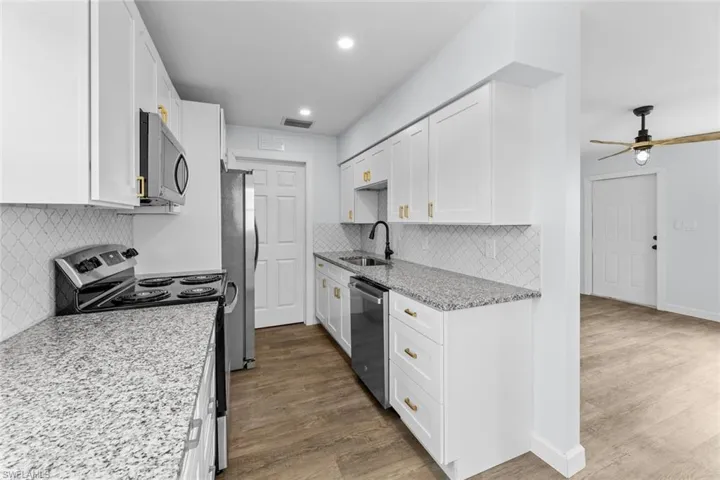 4951  Orange Grove  BLVD, North Fort Myers, FL 33903
