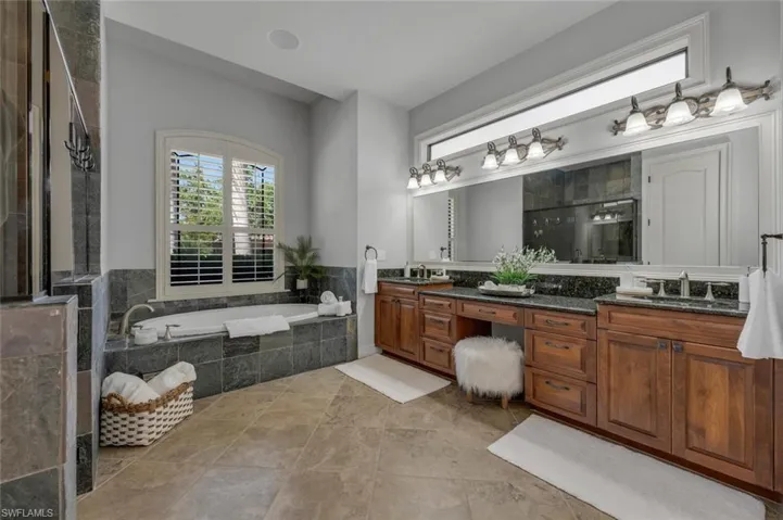 14882 Tybee Island Dr, Naples Fl 34119
