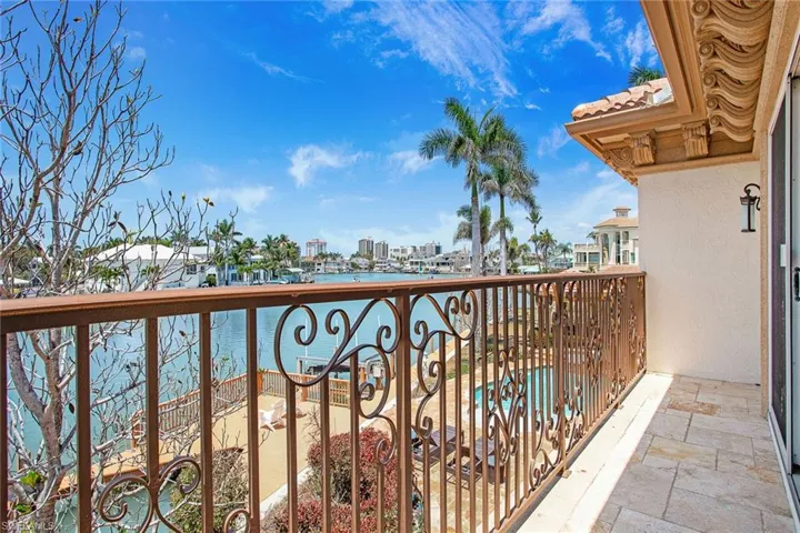 342 Germain Ave, Naples, Florida 34108