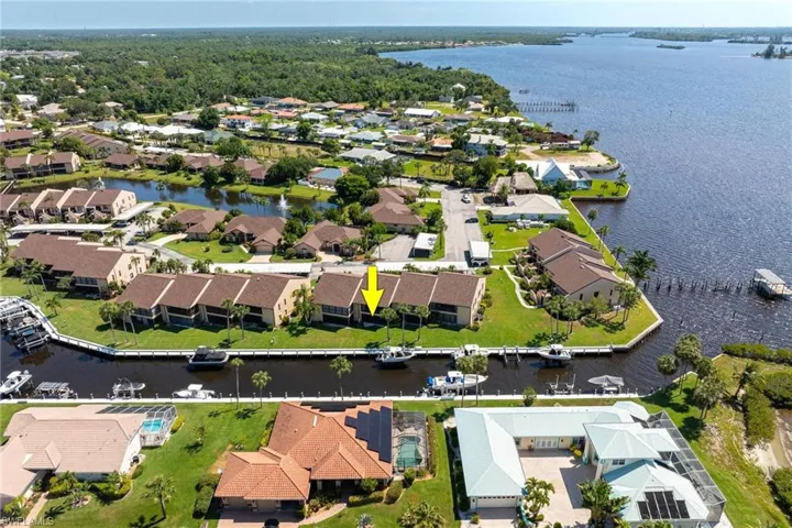 15481  Admiralty  CIR, North Fort Myers, FL 33917