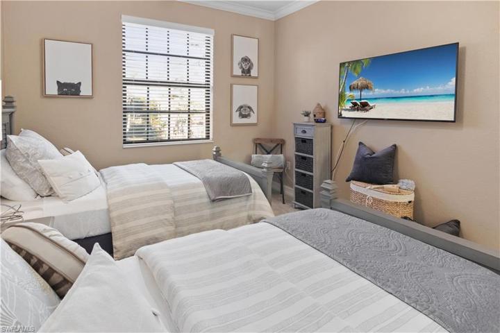 guest bedroom 2