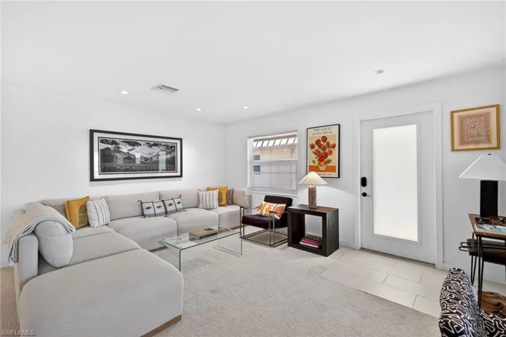 1549 Sandpiper St 68, Naples, Florida 34102