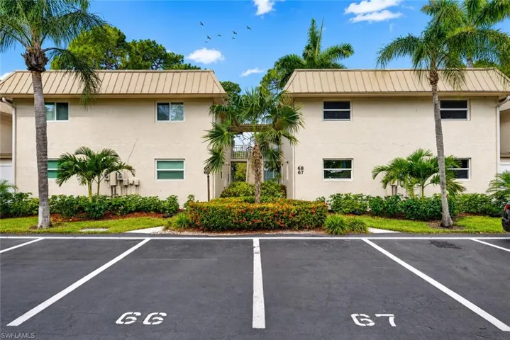 1549 Sandpiper St 68, Naples, Florida 34102