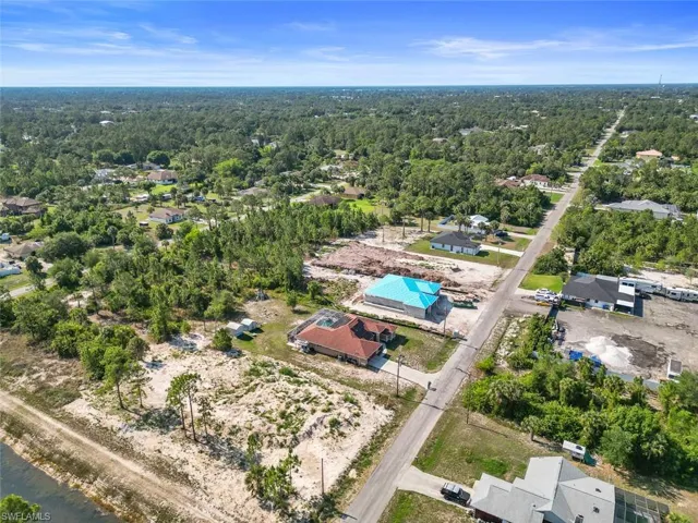 718  Willard  AVE, Lehigh Acres, FL 33972