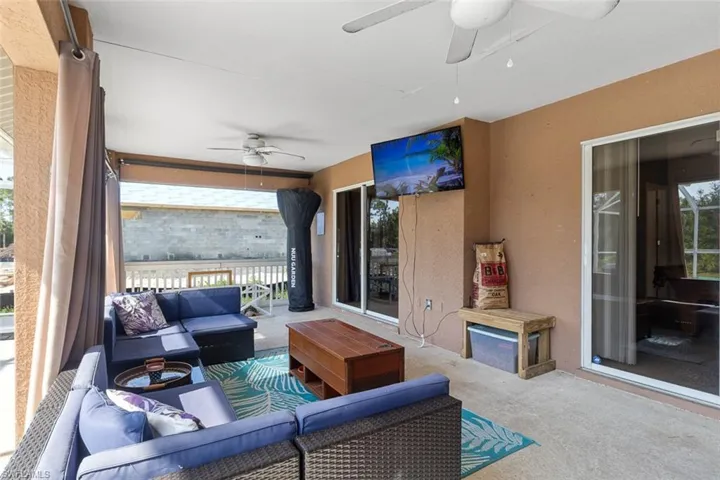 718  Willard  AVE, Lehigh Acres, FL 33972