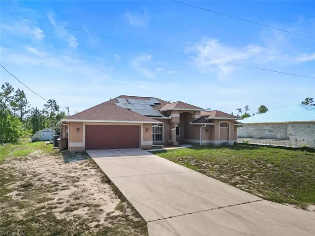718  Willard  AVE, Lehigh Acres, FL 33972