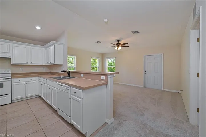 12328 Hindle Ave, Punta Gorda, Florida 33955