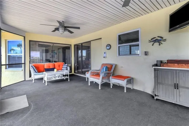 2480 Bayshore Dr, Matlacha, Florida 33993