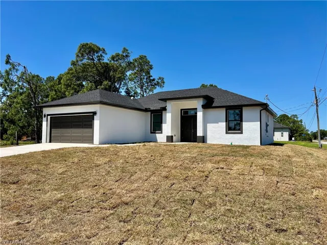 209  Homer N AVE, Lehigh Acres, FL 33971