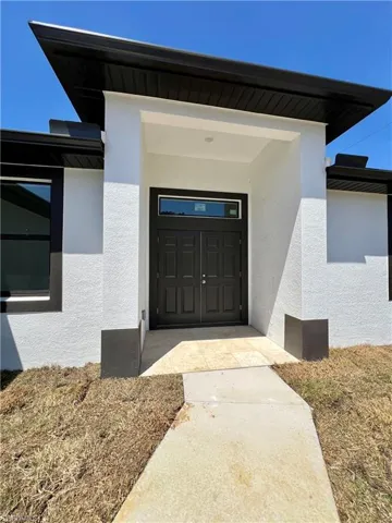 209  Homer N AVE, Lehigh Acres, FL 33971