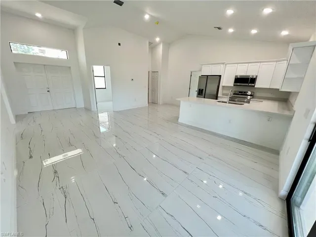 209  Homer N AVE, Lehigh Acres, FL 33971