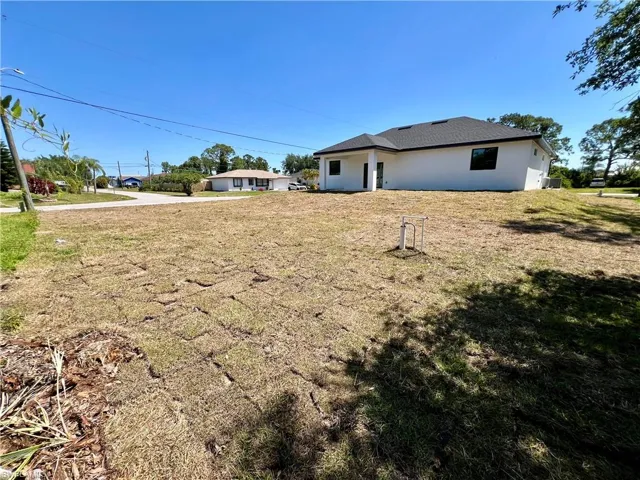 209  Homer N AVE, Lehigh Acres, FL 33971