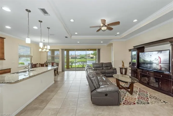 3862 Eldon St, Fort Myers, Florida 33916