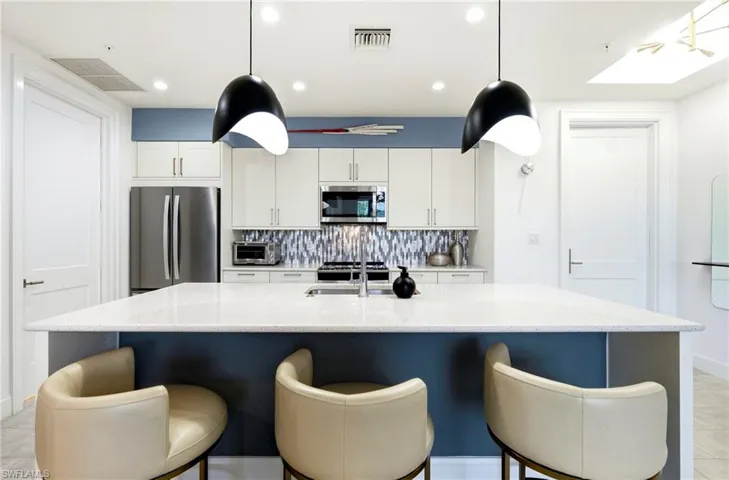 1111 Central Ave 401, Naples, Florida 34102