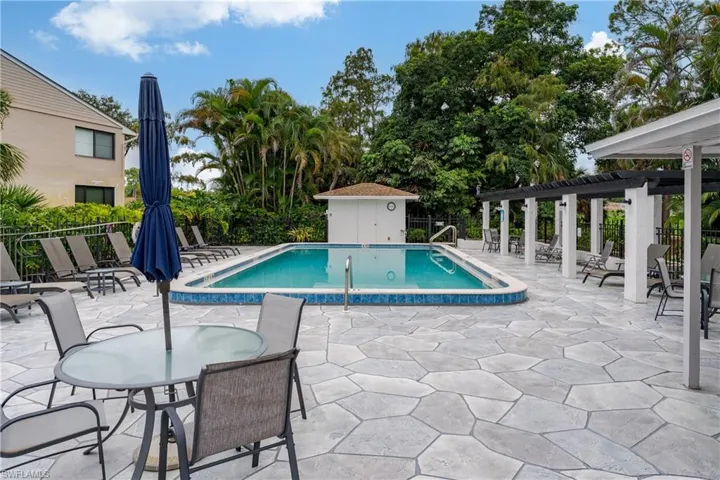 222  Foxtail  CT, Naples, FL 34104