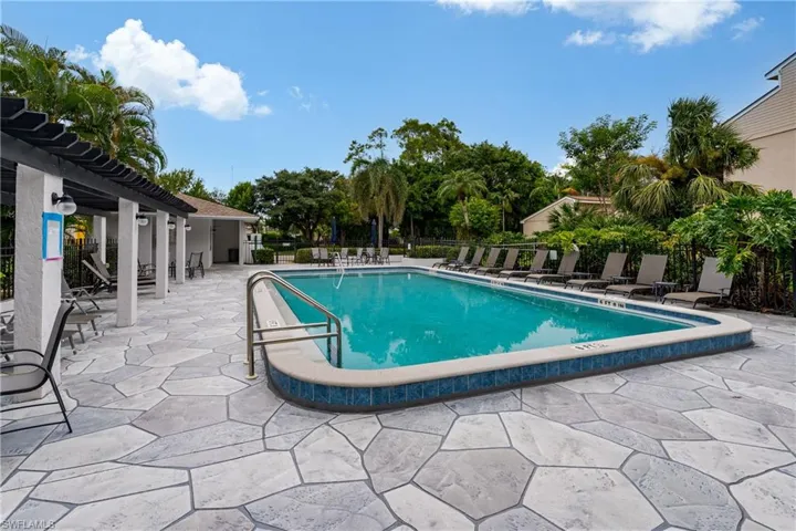 222  Foxtail  CT, Naples, FL 34104