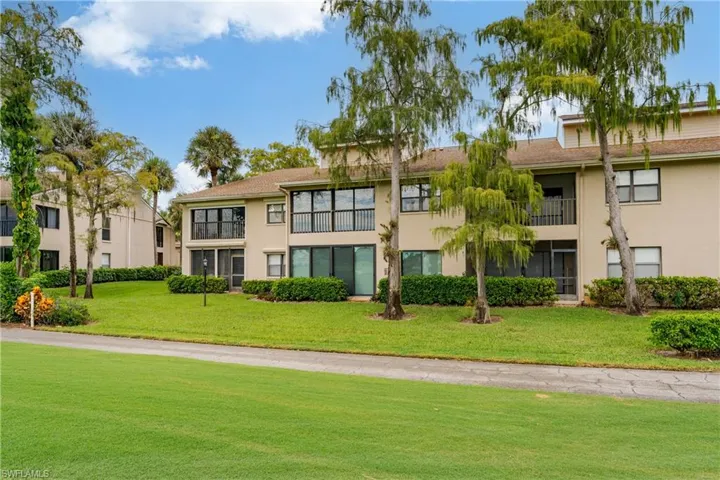 222  Foxtail  CT, Naples, FL 34104