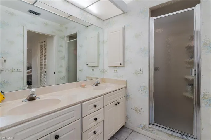 222  Foxtail  CT, Naples, FL 34104