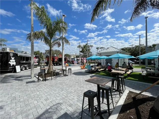 Riverside Terrace