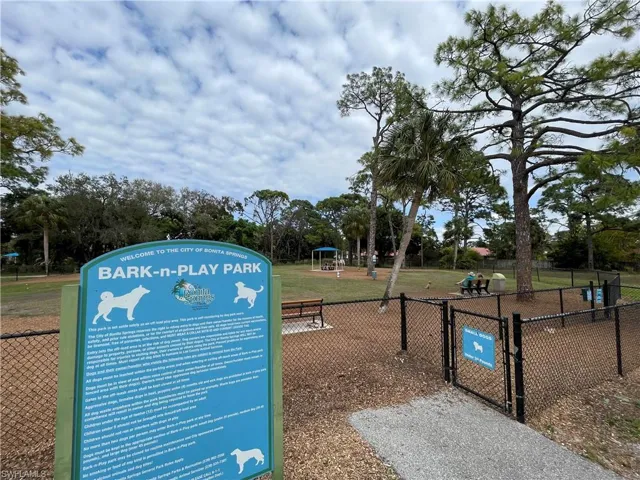 Bark-n-Play Park