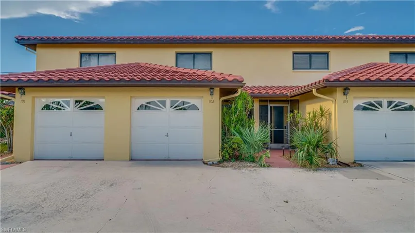 Welcome Home! 1109 SE 40th St #102 Cape Coral, FL 33904