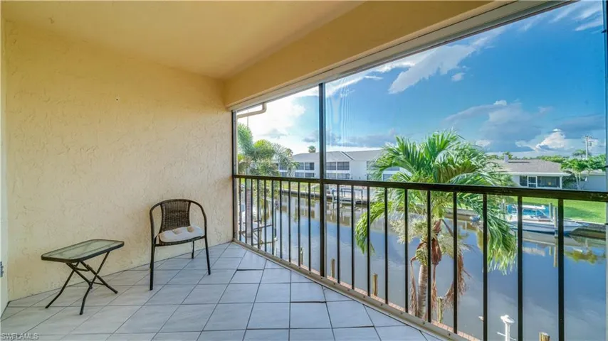 Upstairs Lanai