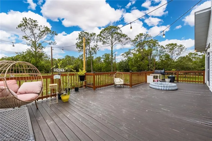 11790 Fox Hill Rd, North Fort Myers, Florida 33917