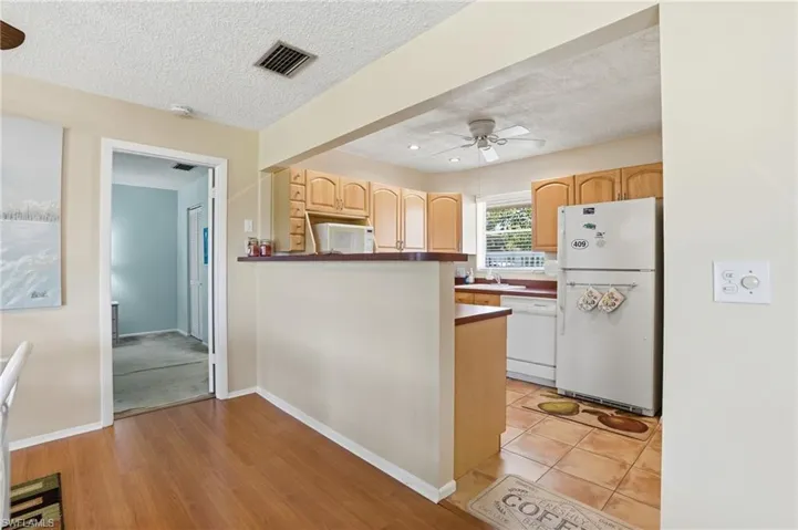 4289 Island Cir 1, Fort Myers, Florida 33919