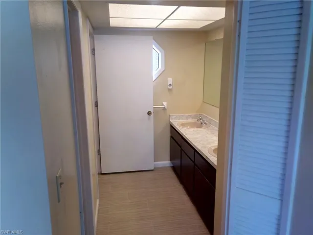 1405 SE 34th  TER, Cape Coral, FL 33904