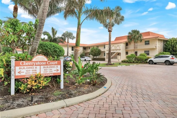 Welcome to Cherrystone Court! Living well on Oyster Bay!