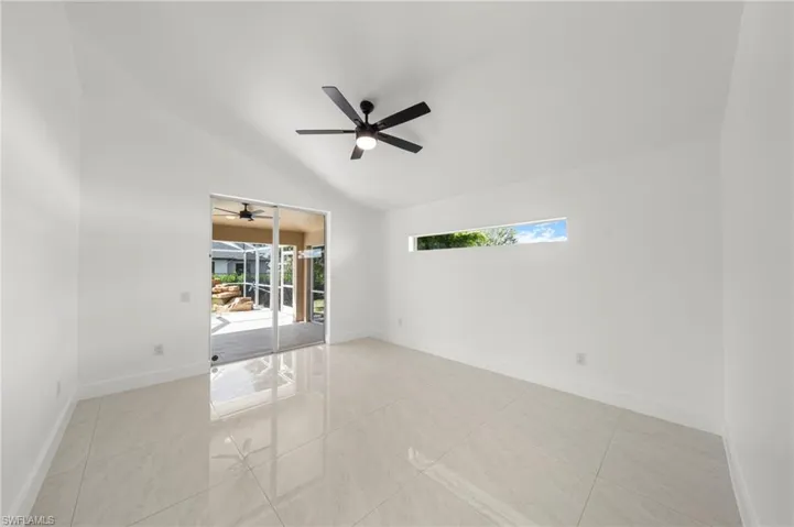 624 Ne 2nd Pl, Cape Coral, Florida 33909