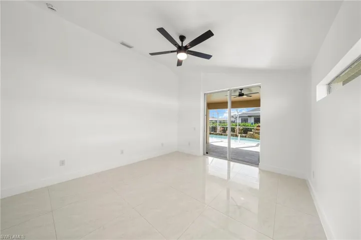 624 Ne 2nd Pl, Cape Coral, Florida 33909