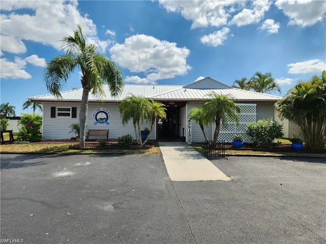 Club House