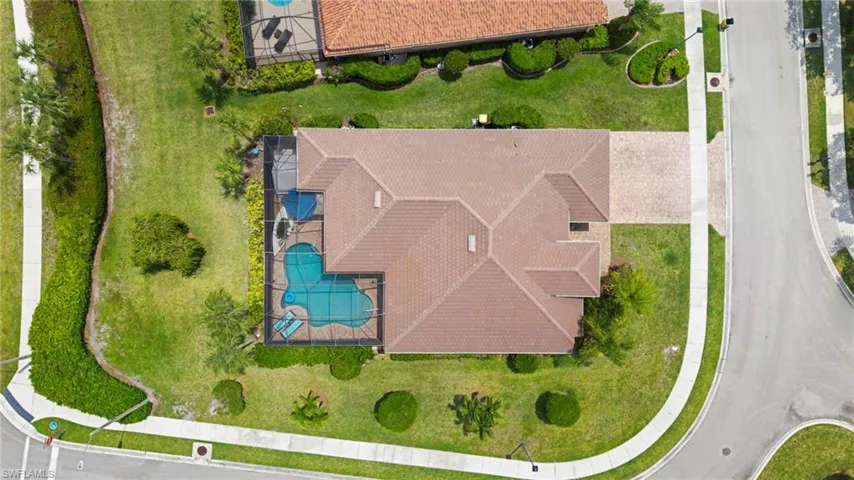 7933 Founders Cir, Naples, Florida 34104