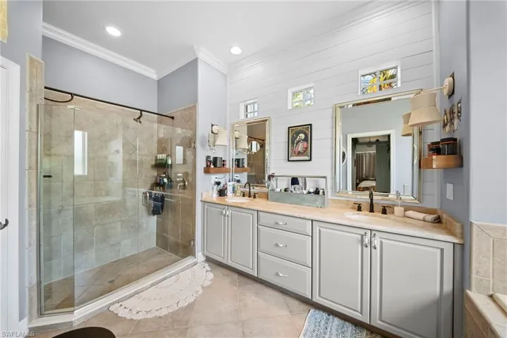 7933 Founders Cir, Naples, Florida 34104